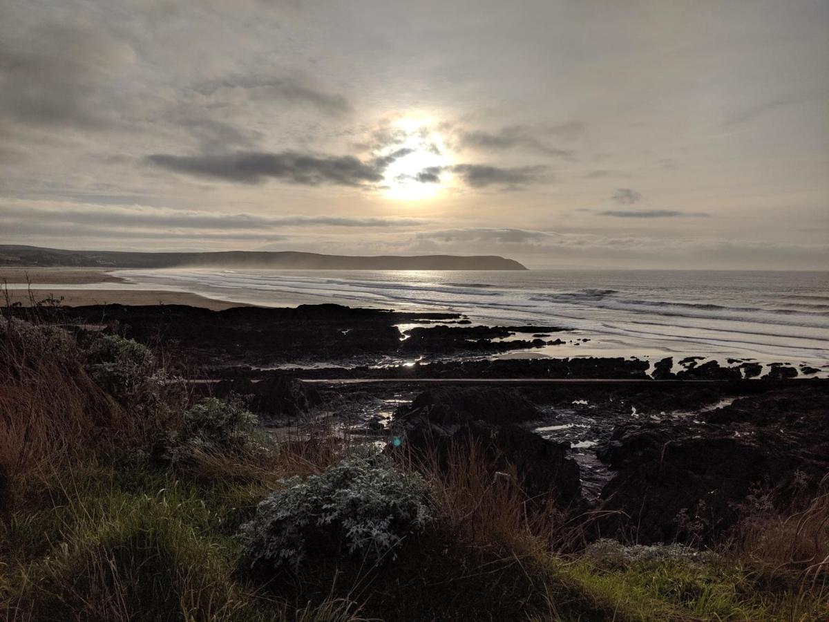2 Middlecombe - Luxury Apartment At Byron Woolacombe, Only 4 Minute Walk To Woolacombe Beach! Esterno foto