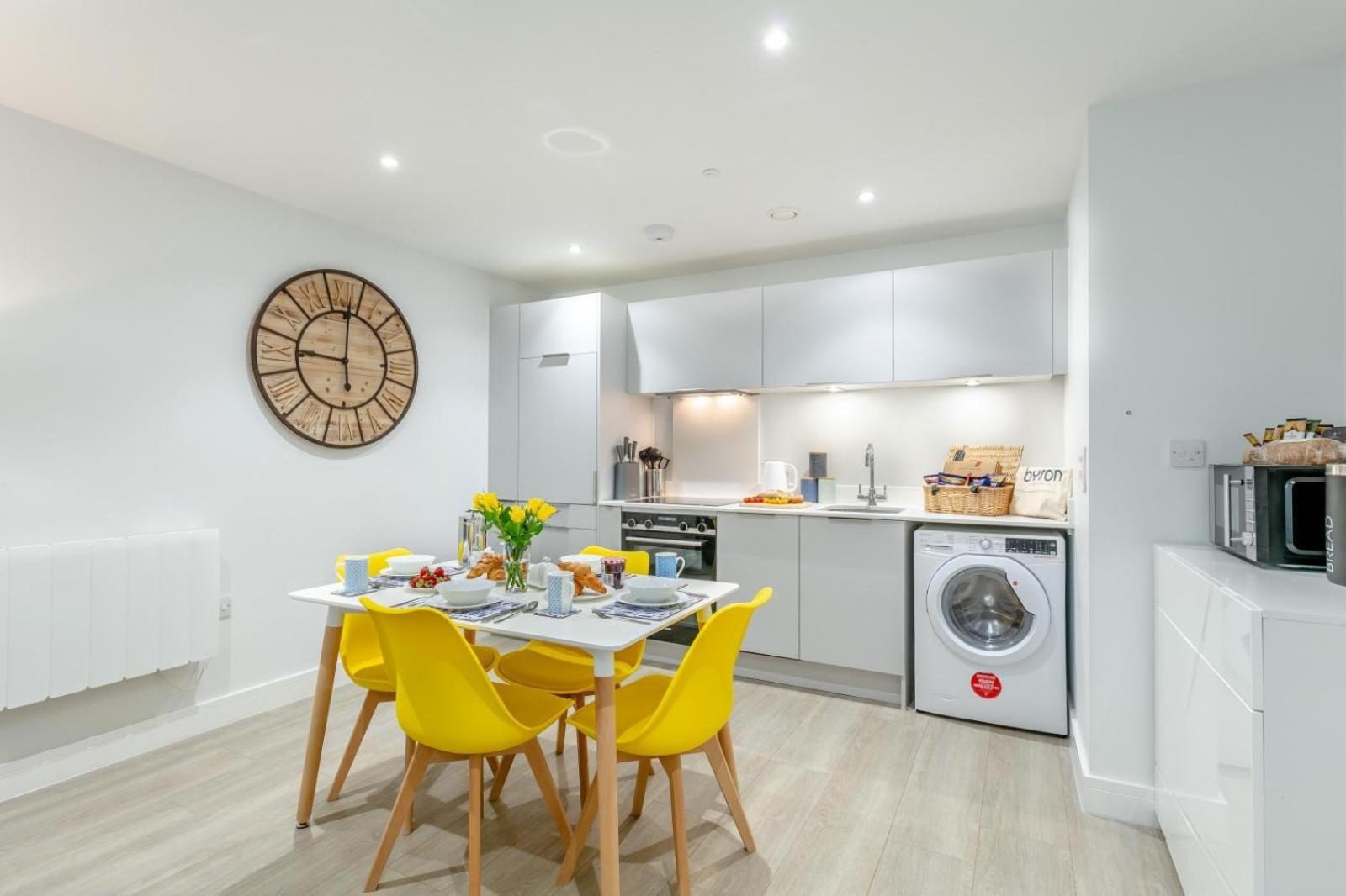 2 Middlecombe - Luxury Apartment At Byron Woolacombe, Only 4 Minute Walk To Woolacombe Beach! Esterno foto
